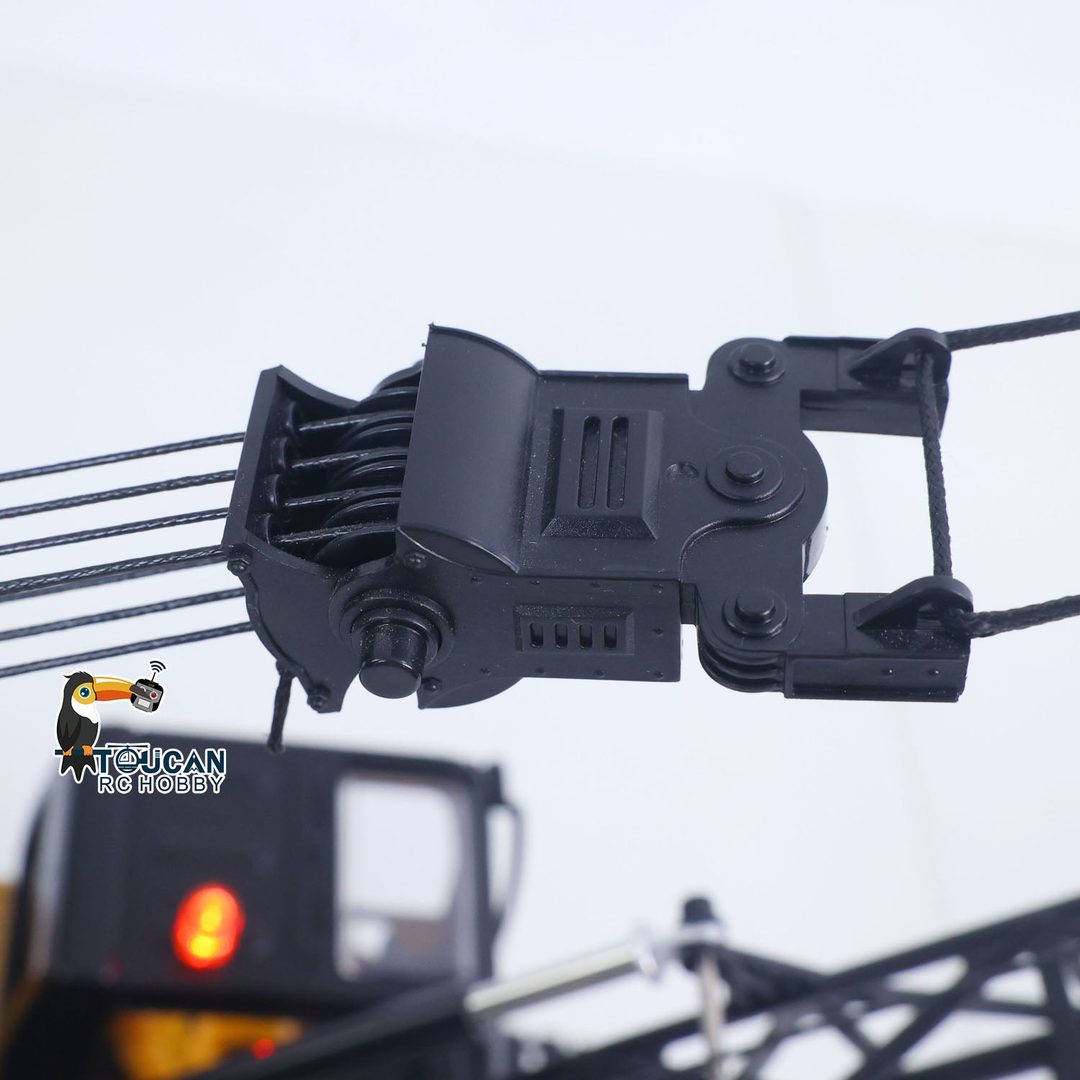 Huina 1572 1:14 RC Crawler Crane — Working Winch & Boom (RTR) — Cab rotation