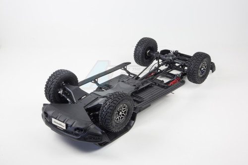 Traction Hobby KM RAM 1500 1:8 Licensed 4WD RC Trail Truck — 2-Speed, Locking Diffs (RTR) — Adjustable oil-filled aluminium coil-over shocks
